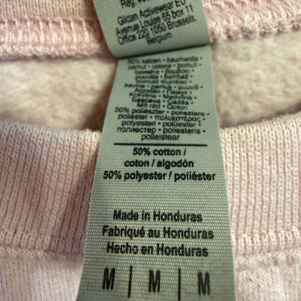 Hot Girls Read Books Embroidered Blush Pink Sweatshirt BookTok Book Lover Size M - Picture 3 of 7